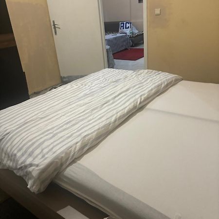 Apartment For Rent Bruksela Zewnętrze zdjęcie