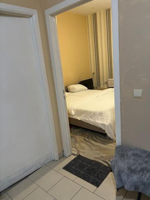 Apartment For Rent Bruksela Zewnętrze zdjęcie